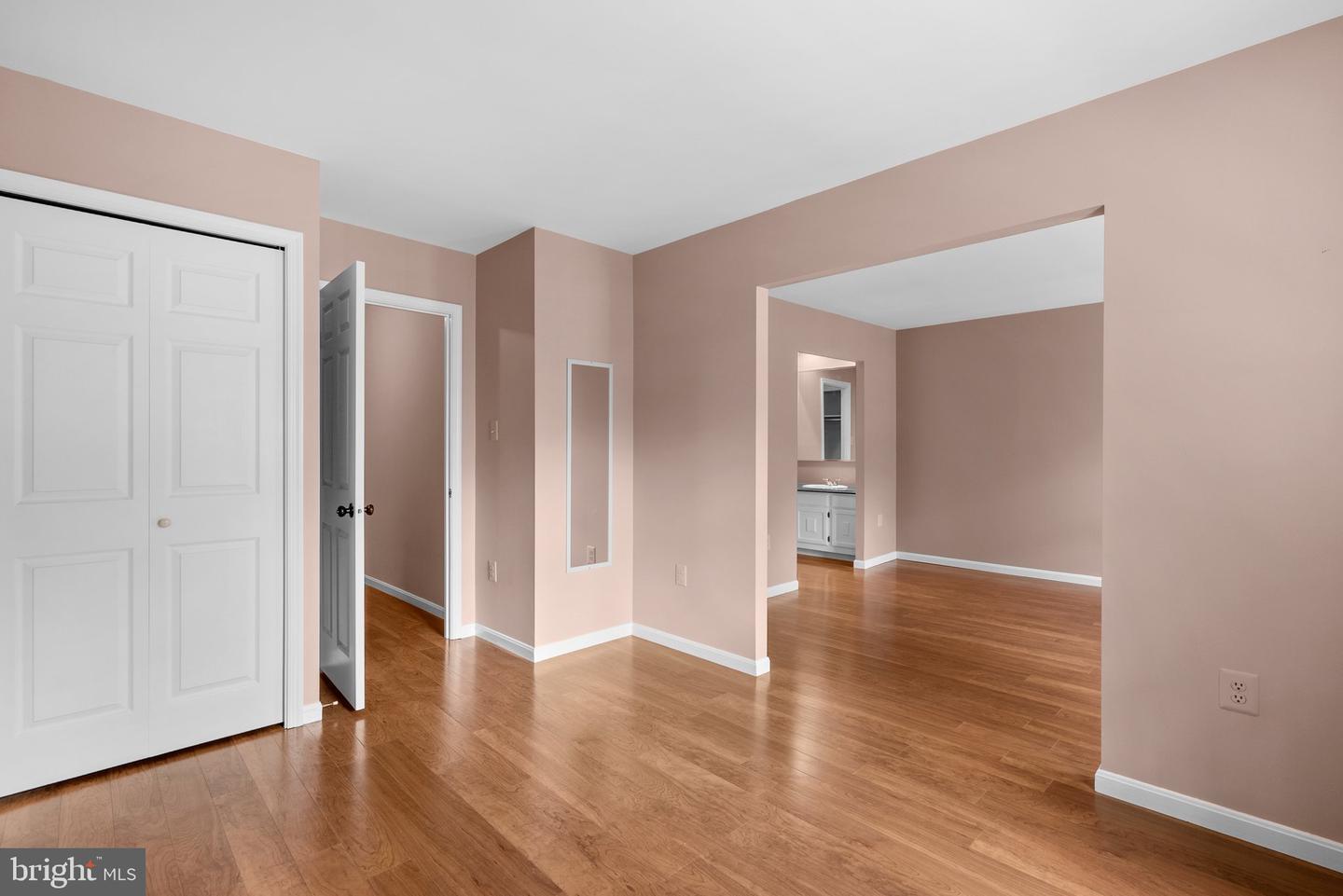 4849 CARRIAGEPARK RD, FAIRFAX, Virginia 22032, 4 Bedrooms Bedrooms, ,3 BathroomsBathrooms,Residential,For sale,4849 CARRIAGEPARK RD,VAFX2240134 MLS # VAFX2240134