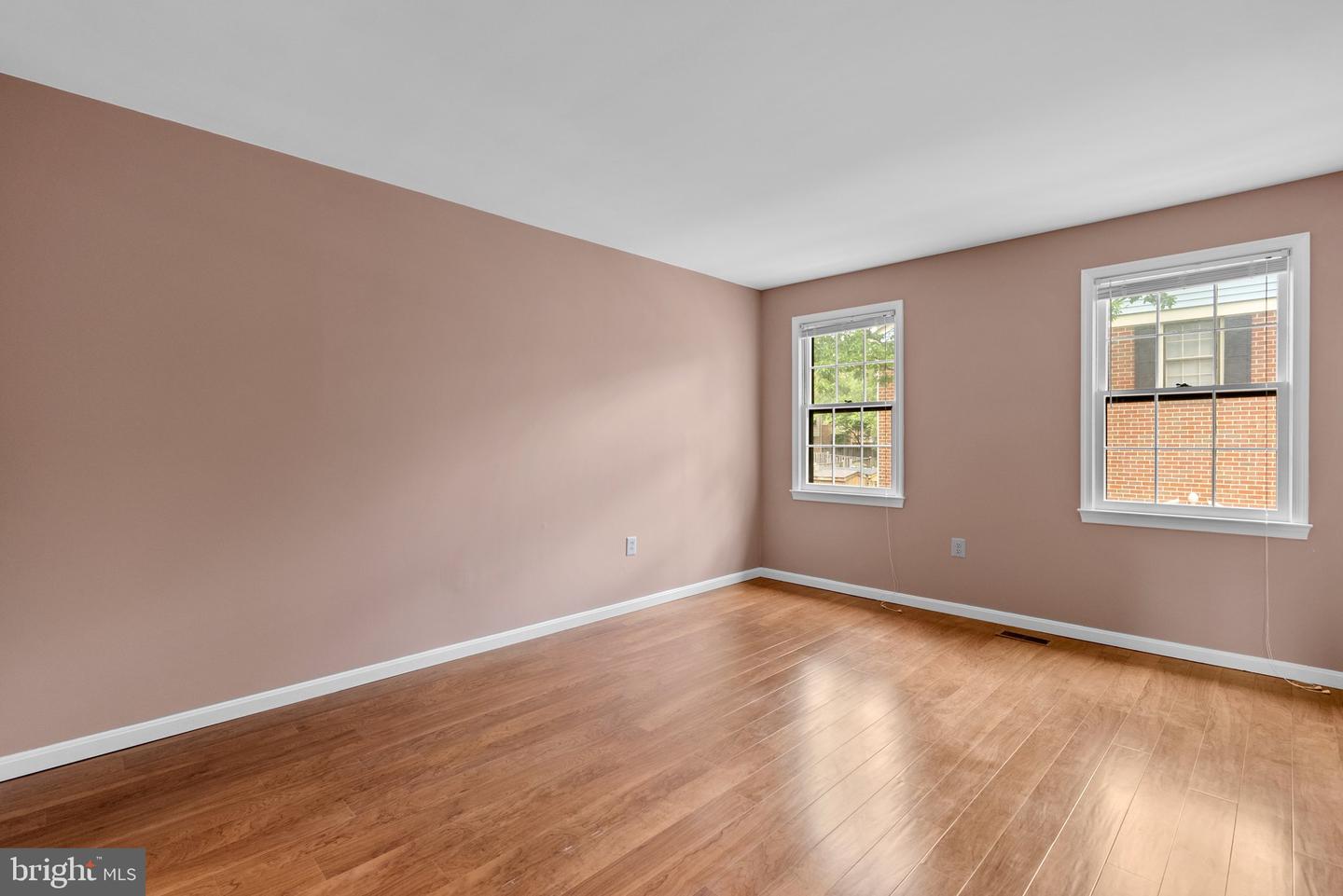 4849 CARRIAGEPARK RD, FAIRFAX, Virginia 22032, 4 Bedrooms Bedrooms, ,3 BathroomsBathrooms,Residential,For sale,4849 CARRIAGEPARK RD,VAFX2240134 MLS # VAFX2240134