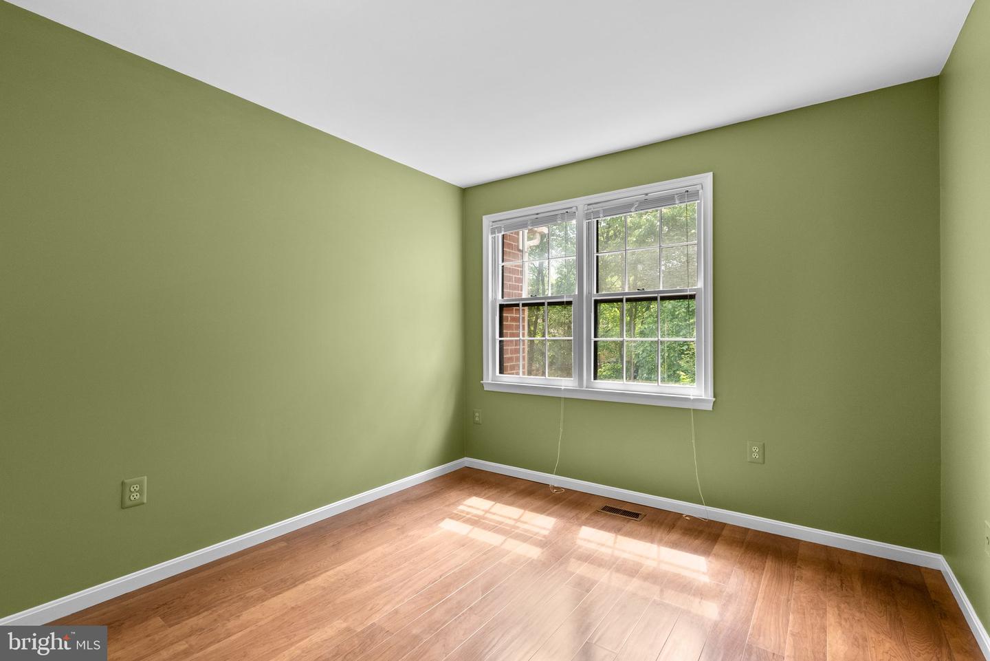 4849 CARRIAGEPARK RD, FAIRFAX, Virginia 22032, 4 Bedrooms Bedrooms, ,3 BathroomsBathrooms,Residential,For sale,4849 CARRIAGEPARK RD,VAFX2240134 MLS # VAFX2240134