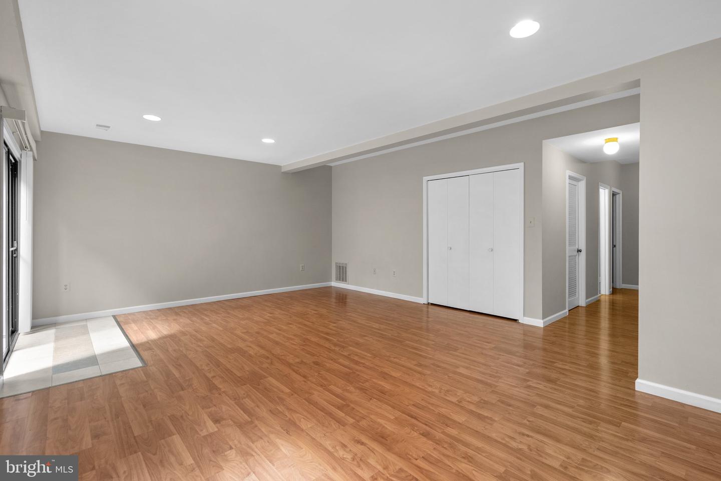 4849 CARRIAGEPARK RD, FAIRFAX, Virginia 22032, 4 Bedrooms Bedrooms, ,3 BathroomsBathrooms,Residential,For sale,4849 CARRIAGEPARK RD,VAFX2240134 MLS # VAFX2240134