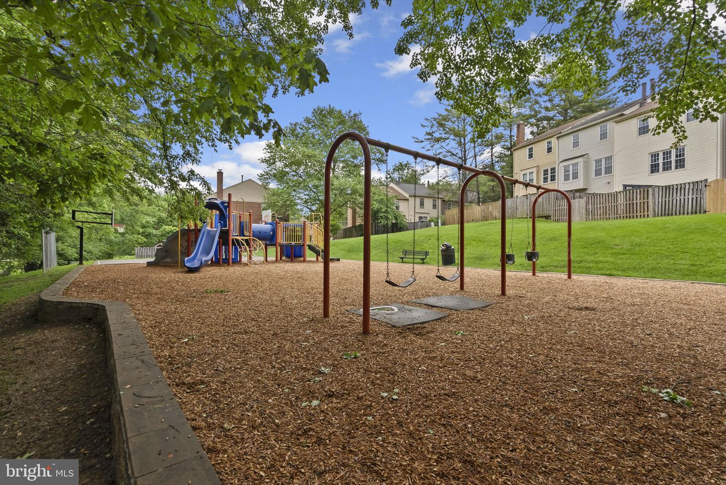 4849 CARRIAGEPARK RD, FAIRFAX, Virginia 22032, 4 Bedrooms Bedrooms, ,3 BathroomsBathrooms,Residential,For sale,4849 CARRIAGEPARK RD,VAFX2240134 MLS # VAFX2240134