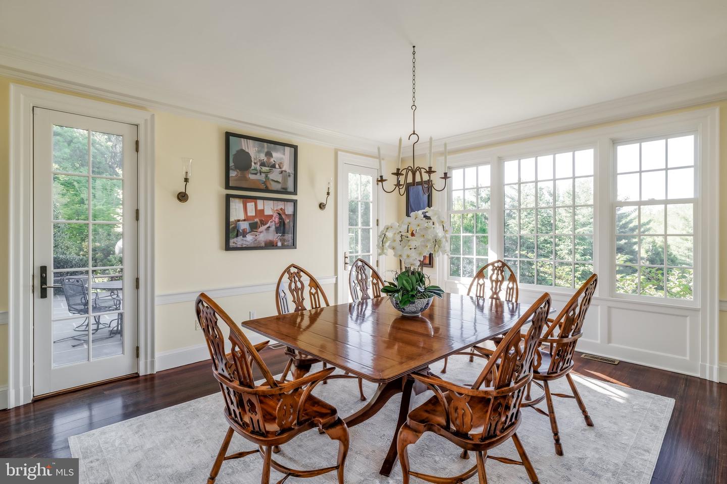 6400 GEORGETOWN PIKE, MCLEAN, Virginia 22101, 6 Bedrooms Bedrooms, ,7 BathroomsBathrooms,Residential,For sale,6400 GEORGETOWN PIKE,VAFX2239780 MLS # VAFX2239780