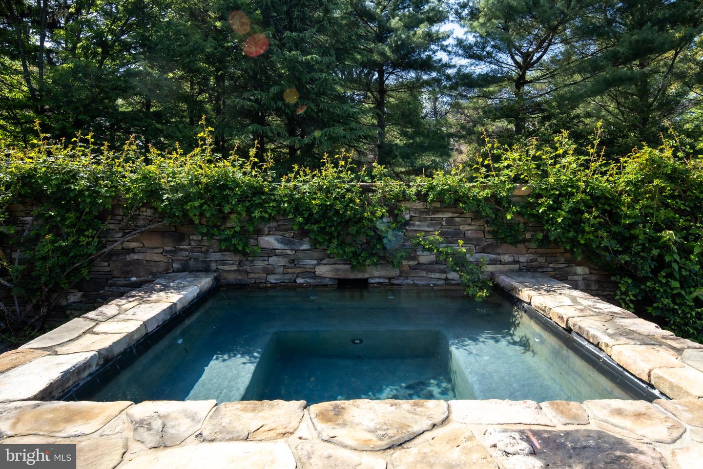 6400 GEORGETOWN PIKE, MCLEAN, Virginia 22101, 6 Bedrooms Bedrooms, ,7 BathroomsBathrooms,Residential,For sale,6400 GEORGETOWN PIKE,VAFX2239780 MLS # VAFX2239780