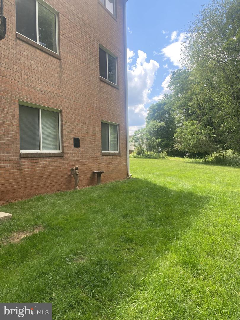1805-A WILLIAM ST #B2, FREDERICKSBURG, Virginia 22401, 1 Bedroom Bedrooms, ,1 BathroomBathrooms,Residential,For sale,1805-A WILLIAM ST #B2,VAFB2008166 MLS # VAFB2008166