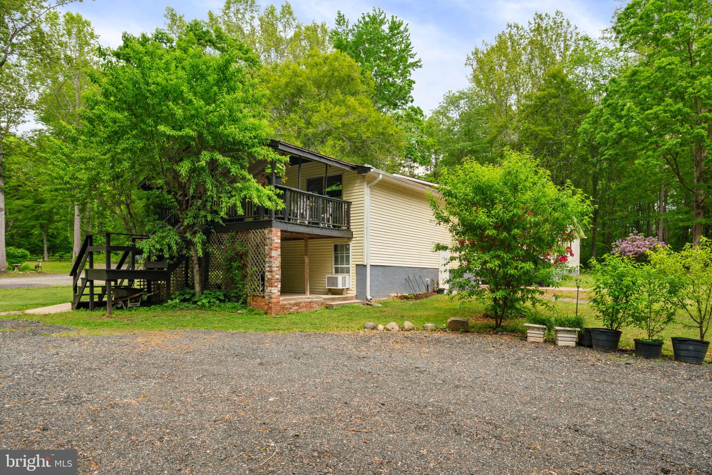 141 MEADOWS RD, FREDERICKSBURG, Virginia 22406, 5 Bedrooms Bedrooms, ,3 BathroomsBathrooms,Residential,For sale,141 MEADOWS RD,VAST2038718 MLS # VAST2038718