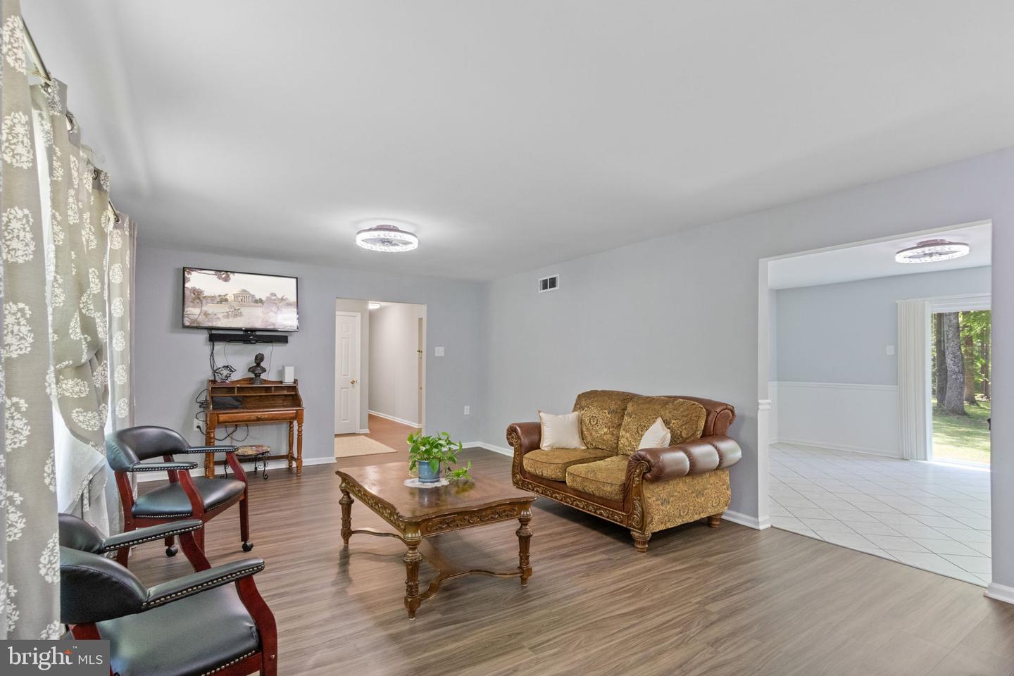 141 MEADOWS RD, FREDERICKSBURG, Virginia 22406, 5 Bedrooms Bedrooms, ,3 BathroomsBathrooms,Residential,For sale,141 MEADOWS RD,VAST2038718 MLS # VAST2038718