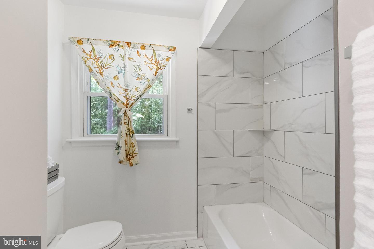 141 MEADOWS RD, FREDERICKSBURG, Virginia 22406, 5 Bedrooms Bedrooms, ,3 BathroomsBathrooms,Residential,For sale,141 MEADOWS RD,VAST2038718 MLS # VAST2038718