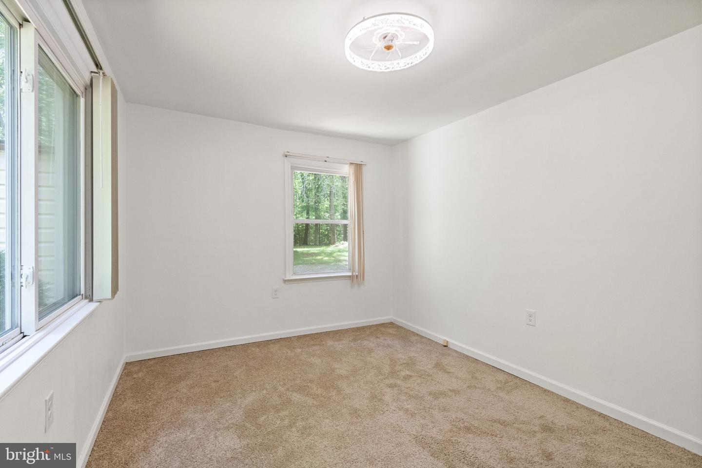 141 MEADOWS RD, FREDERICKSBURG, Virginia 22406, 5 Bedrooms Bedrooms, ,3 BathroomsBathrooms,Residential,For sale,141 MEADOWS RD,VAST2038718 MLS # VAST2038718