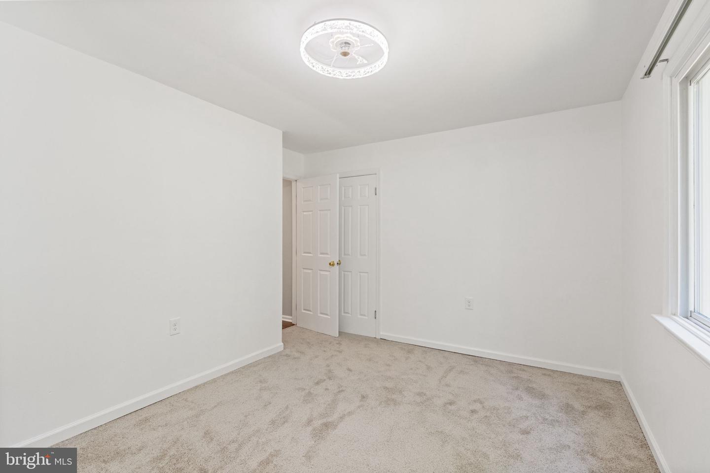 141 MEADOWS RD, FREDERICKSBURG, Virginia 22406, 5 Bedrooms Bedrooms, ,3 BathroomsBathrooms,Residential,For sale,141 MEADOWS RD,VAST2038718 MLS # VAST2038718