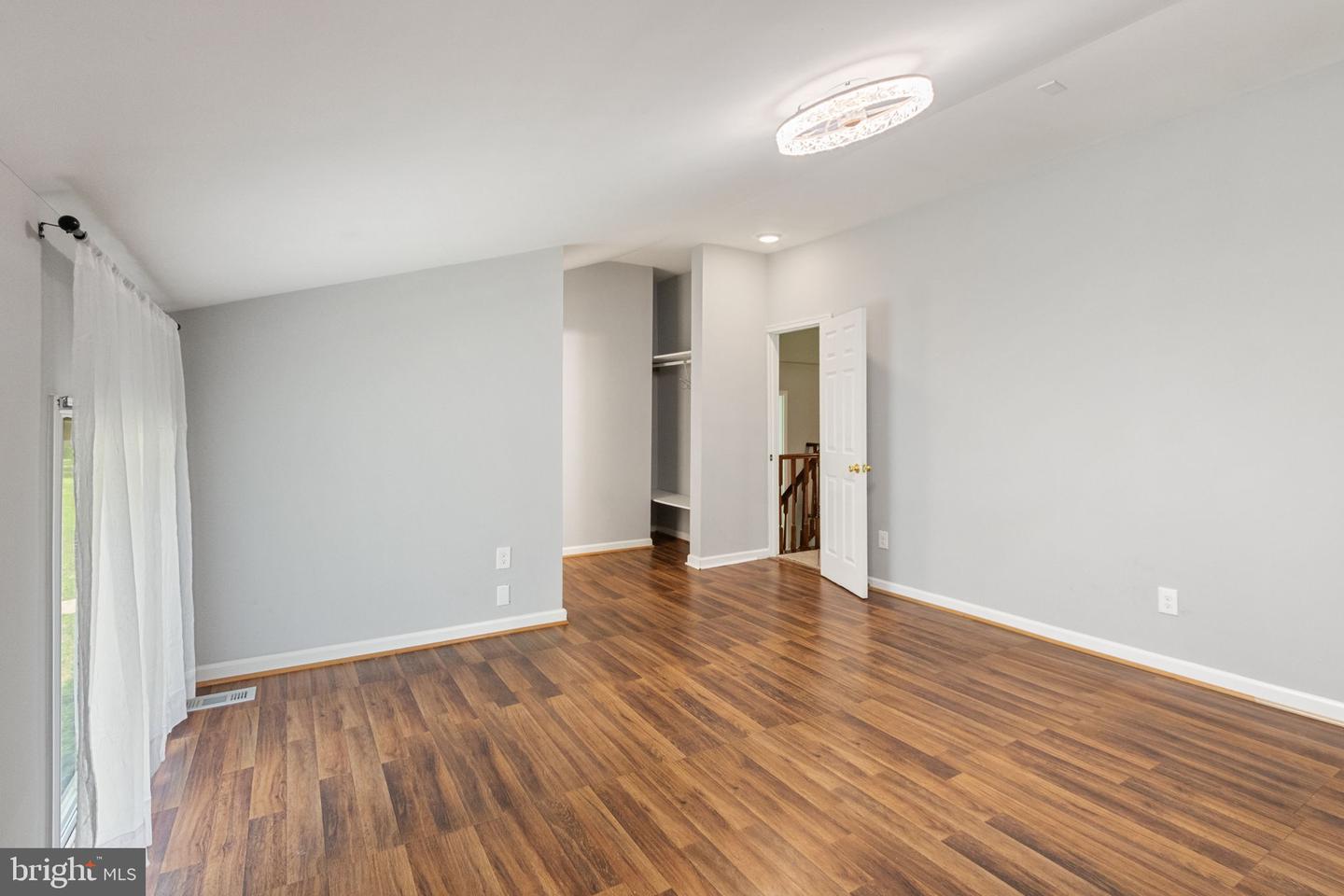 141 MEADOWS RD, FREDERICKSBURG, Virginia 22406, 5 Bedrooms Bedrooms, ,3 BathroomsBathrooms,Residential,For sale,141 MEADOWS RD,VAST2038718 MLS # VAST2038718