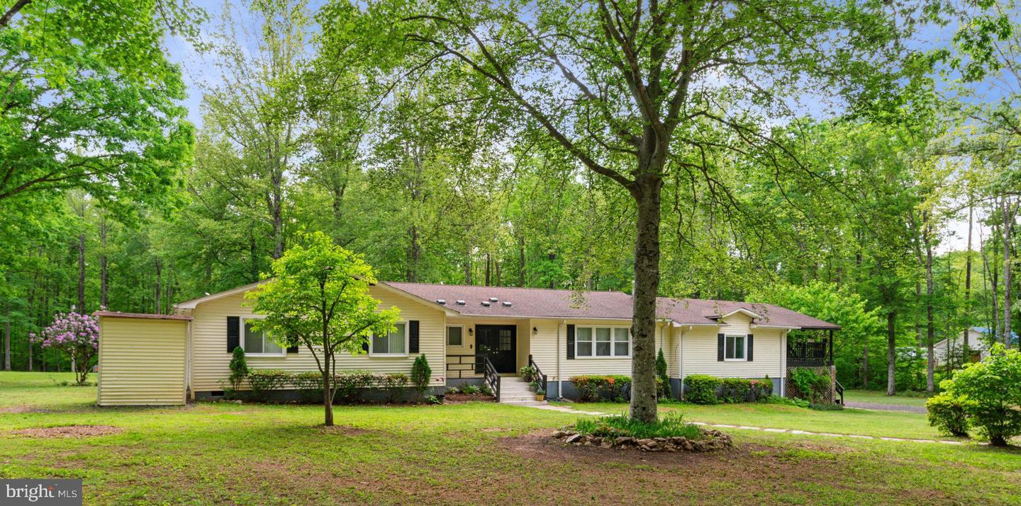 141 MEADOWS RD, FREDERICKSBURG, Virginia 22406, 5 Bedrooms Bedrooms, ,3 BathroomsBathrooms,Residential,For sale,141 MEADOWS RD,VAST2038718 MLS # VAST2038718