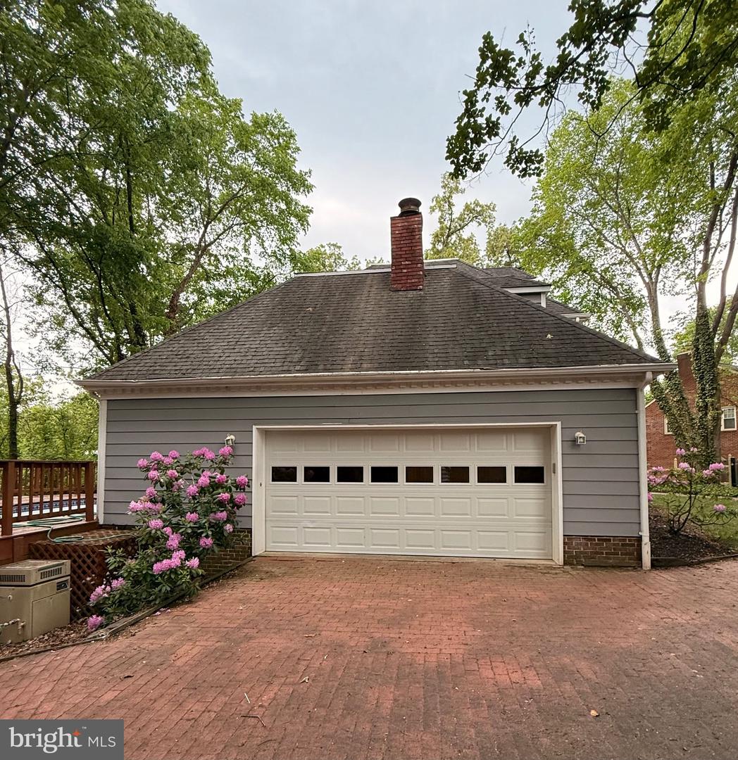 9517 FERRY HARBOUR CT, ALEXANDRIA, Virginia 22309, 4 Bedrooms Bedrooms, ,2 BathroomsBathrooms,Residential,For sale,9517 FERRY HARBOUR CT,VAFX2240160 MLS # VAFX2240160