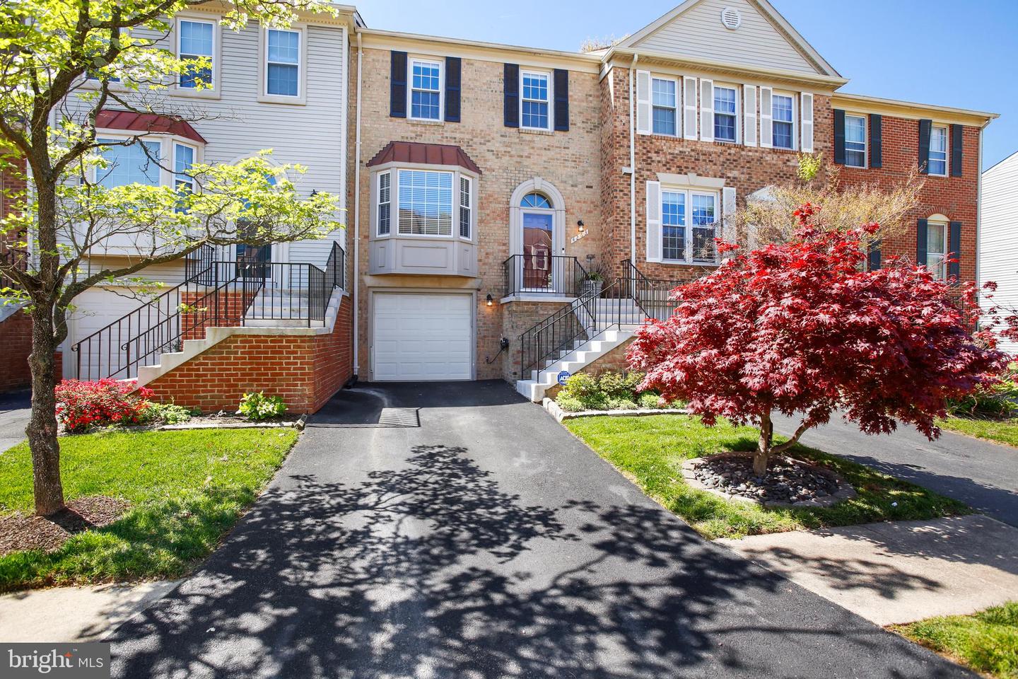 4263 SLEEPY LAKE DRIVE, FAIRFAX, Virginia 22033, 3 Bedrooms Bedrooms, ,2 BathroomsBathrooms,Residential,For sale,4263 SLEEPY LAKE DRIVE,VAFX2239816 MLS # VAFX2239816
