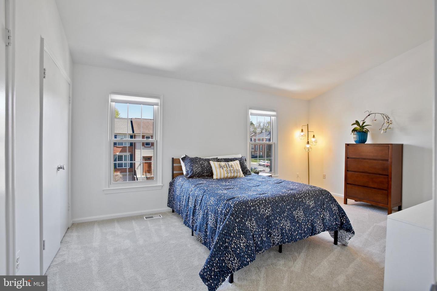 4263 SLEEPY LAKE DRIVE, FAIRFAX, Virginia 22033, 3 Bedrooms Bedrooms, ,2 BathroomsBathrooms,Residential,For sale,4263 SLEEPY LAKE DRIVE,VAFX2239816 MLS # VAFX2239816