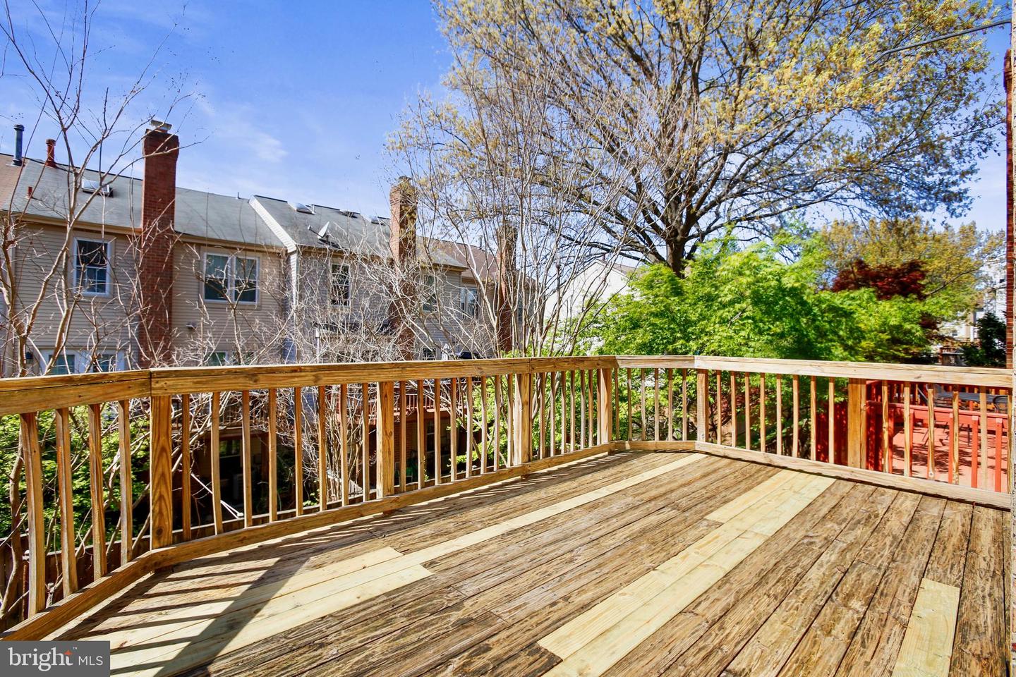 4263 SLEEPY LAKE DRIVE, FAIRFAX, Virginia 22033, 3 Bedrooms Bedrooms, ,2 BathroomsBathrooms,Residential,For sale,4263 SLEEPY LAKE DRIVE,VAFX2239816 MLS # VAFX2239816