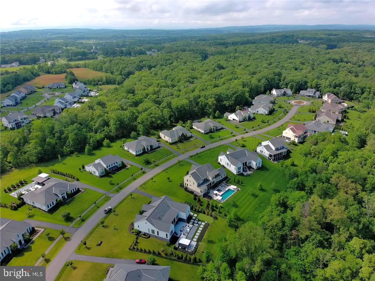 23022 LAVENDER VALLEY CT, ASHBURN, Virginia 20148, 6 Bedrooms Bedrooms, ,6 BathroomsBathrooms,Residential,For sale,23022 LAVENDER VALLEY CT,VALO2096052 MLS # VALO2096052