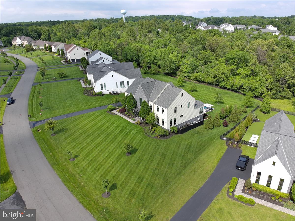 23022 LAVENDER VALLEY CT, ASHBURN, Virginia 20148, 6 Bedrooms Bedrooms, ,6 BathroomsBathrooms,Residential,For sale,23022 LAVENDER VALLEY CT,VALO2096052 MLS # VALO2096052
