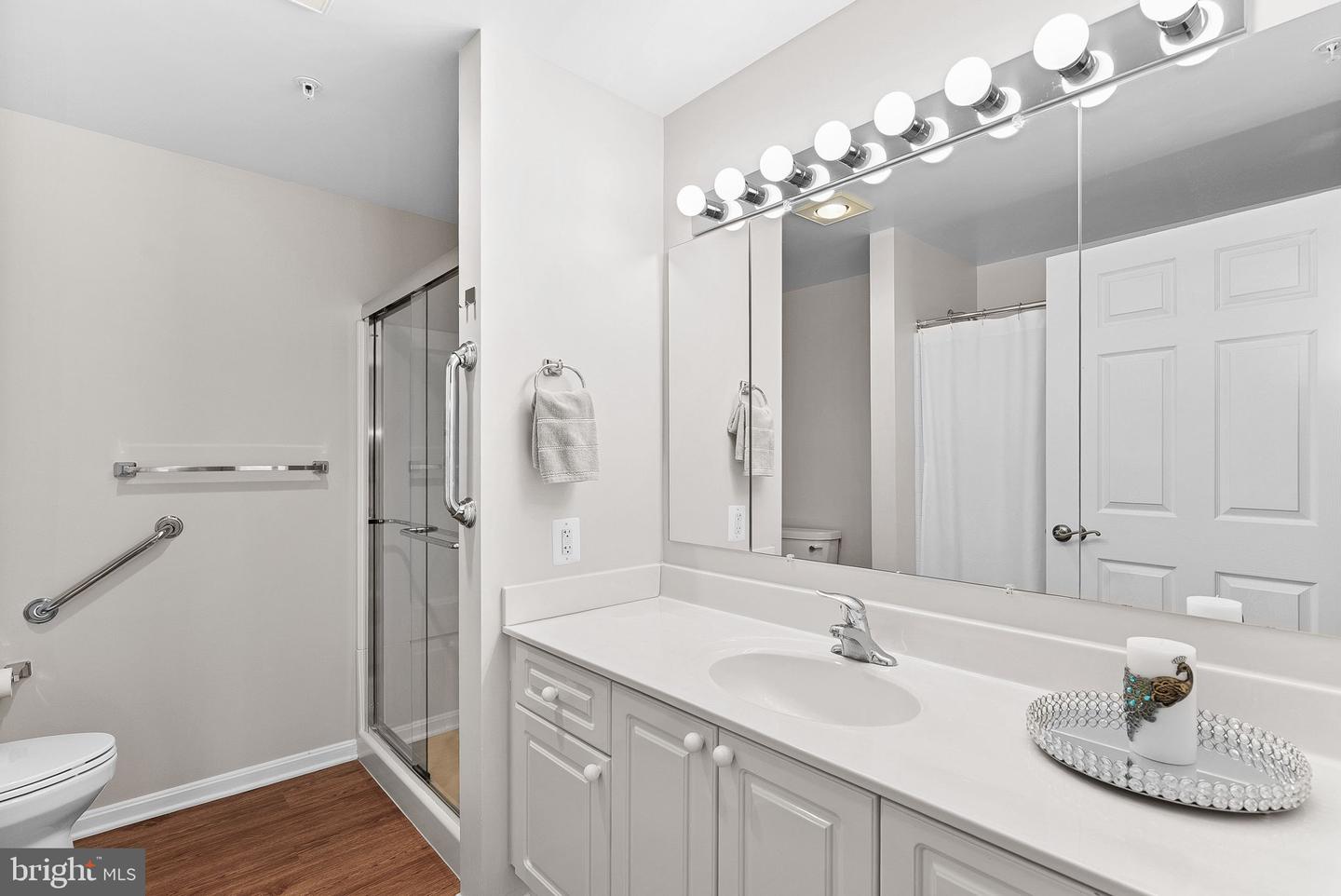 19355 CYPRESS RIDGE TER #521, LEESBURG, Virginia 20176, 2 Bedrooms Bedrooms, ,2 BathroomsBathrooms,Residential,For sale,19355 CYPRESS RIDGE TER #521,VALO2096066 MLS # VALO2096066