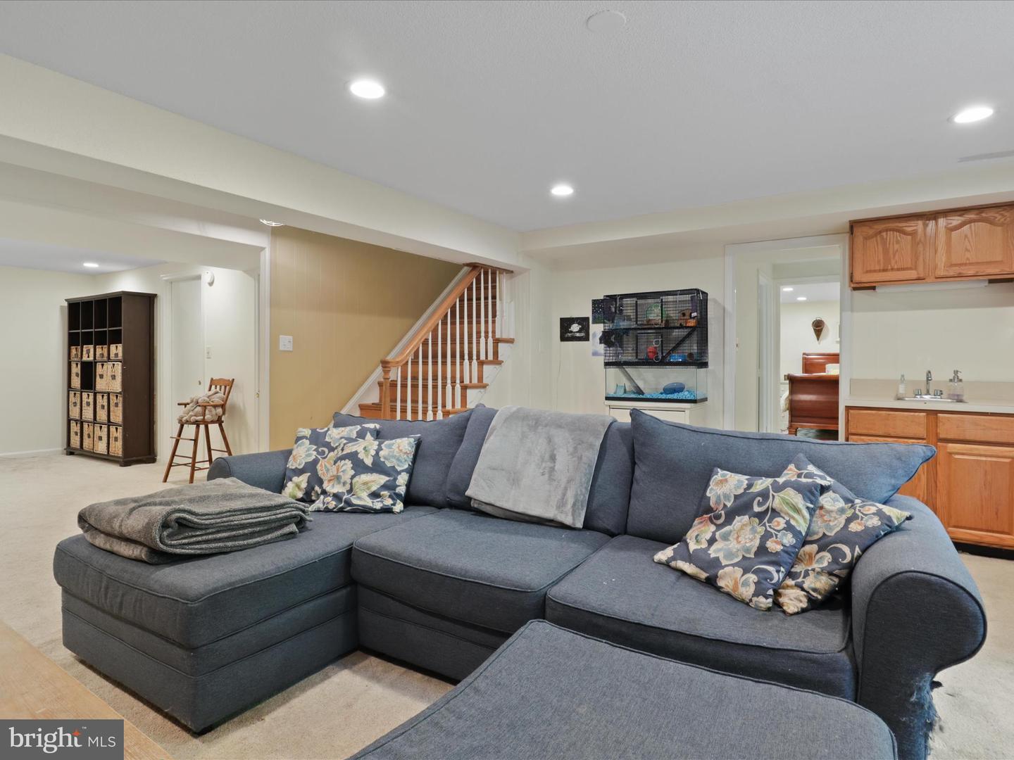 4412 WOODCHUCK CT, ANNANDALE, Virginia 22003, 5 Bedrooms Bedrooms, 10 Rooms Rooms,3 BathroomsBathrooms,Residential,For sale,4412 WOODCHUCK CT,VAFX2240298 MLS # VAFX2240298