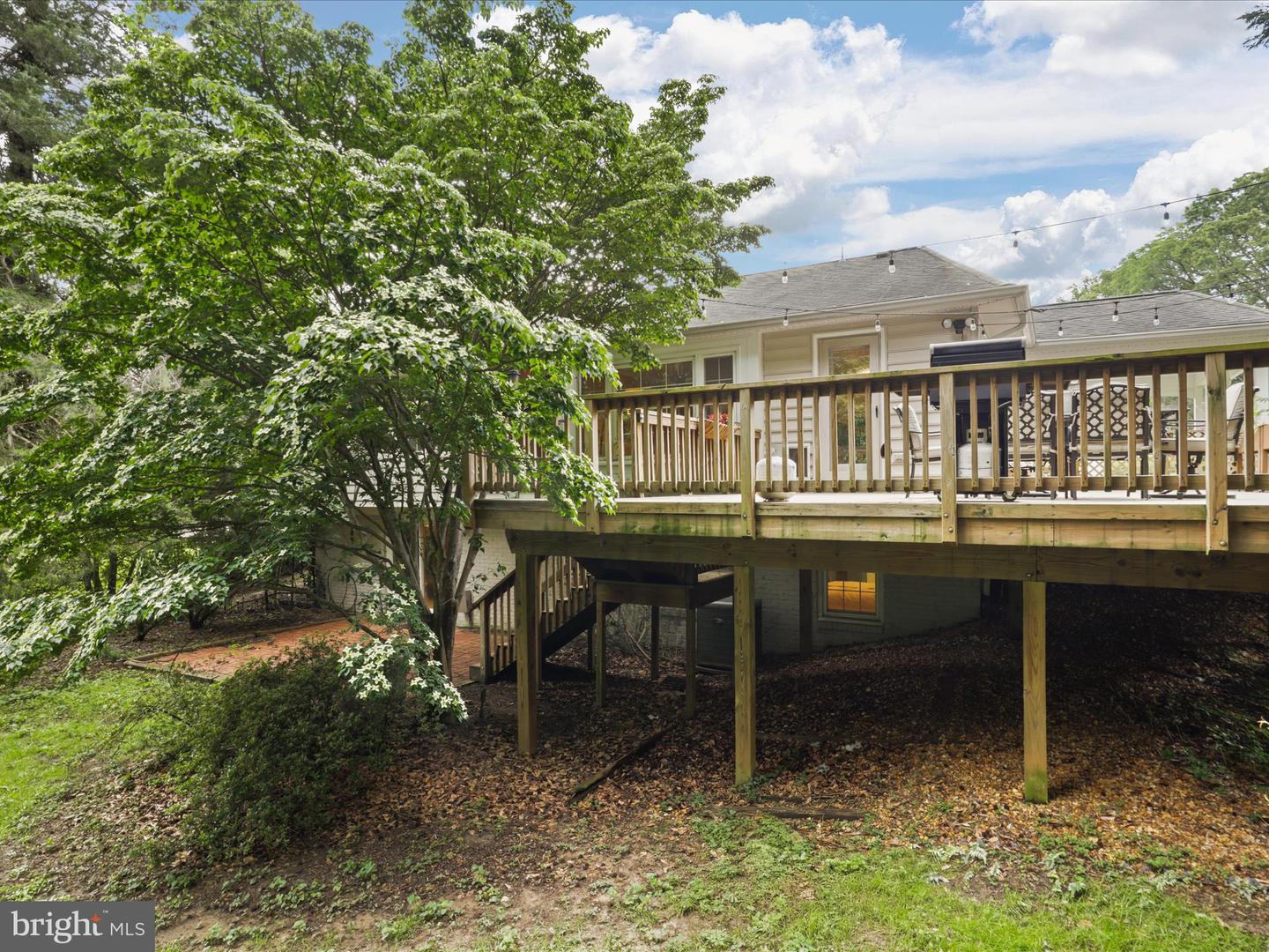 4412 WOODCHUCK CT, ANNANDALE, Virginia 22003, 5 Bedrooms Bedrooms, 10 Rooms Rooms,3 BathroomsBathrooms,Residential,For sale,4412 WOODCHUCK CT,VAFX2240298 MLS # VAFX2240298