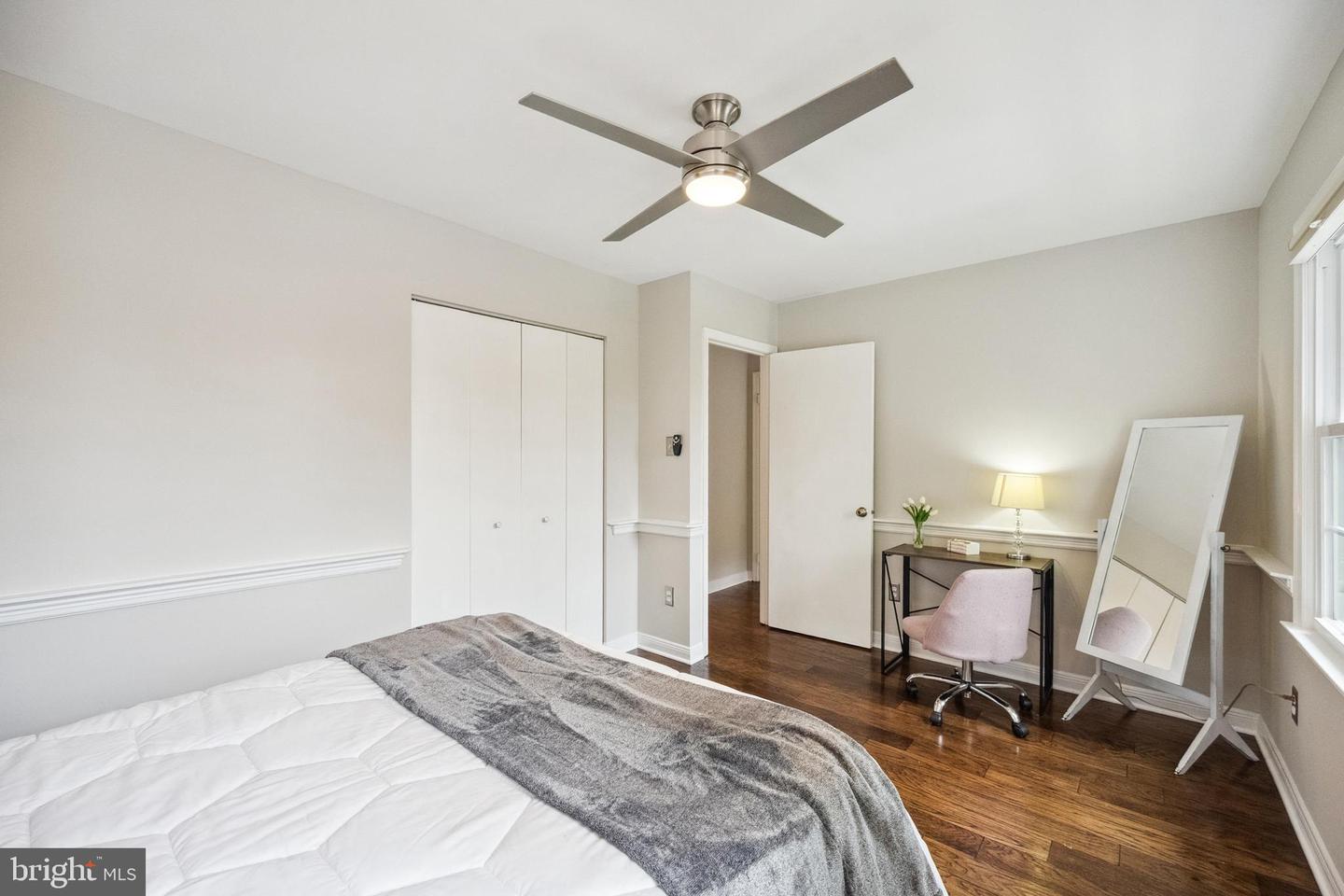 2945 WATERFORD CT, VIENNA, Virginia 22181, 4 Bedrooms Bedrooms, ,3 BathroomsBathrooms,Residential,For sale,2945 WATERFORD CT,VAFX2240338 MLS # VAFX2240338