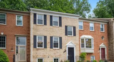 2945 WATERFORD CT, VIENNA, Virginia 22181, 4 Bedrooms Bedrooms, ,3 BathroomsBathrooms,Residential,For sale,2945 WATERFORD CT,VAFX2240338 MLS # VAFX2240338