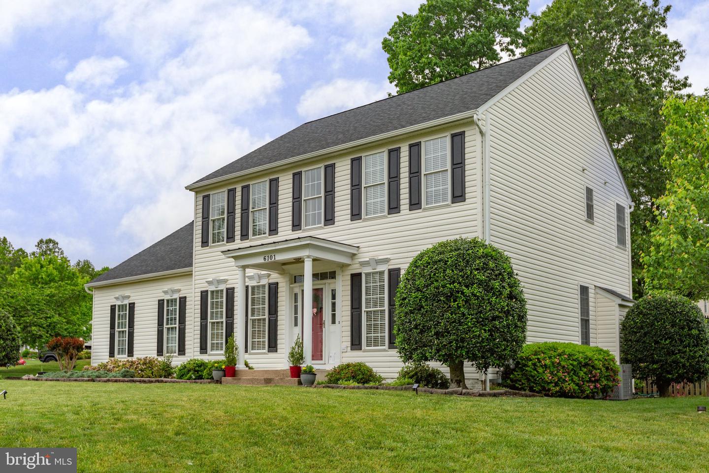 6101 W MELODY CT, FREDERICKSBURG, Virginia 22407, 4 Bedrooms Bedrooms, ,3 BathroomsBathrooms,Residential,For sale,6101 W MELODY CT,VASP2033082 MLS # VASP2033082