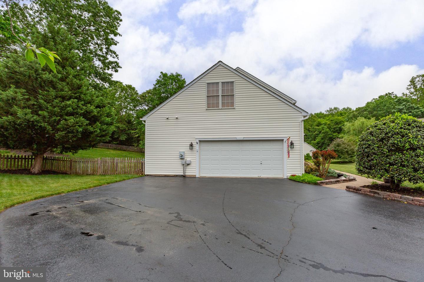 6101 W MELODY CT, FREDERICKSBURG, Virginia 22407, 4 Bedrooms Bedrooms, ,3 BathroomsBathrooms,Residential,For sale,6101 W MELODY CT,VASP2033082 MLS # VASP2033082