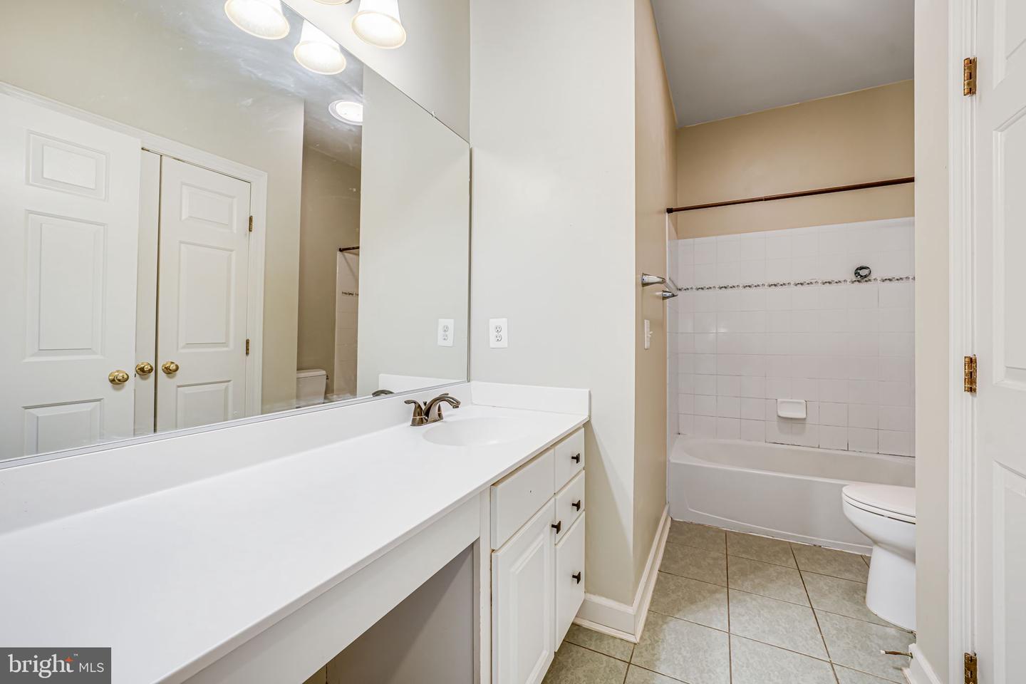 14109 SNICKERSVILLE DR, GAINESVILLE, Virginia 20155, 4 Bedrooms Bedrooms, ,3 BathroomsBathrooms,Residential,For sale,14109 SNICKERSVILLE DR,VAPW2094556 MLS # VAPW2094556