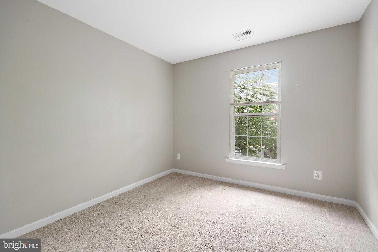 7001 MANAHOAC PL, GAINESVILLE, Virginia 20155, 3 Bedrooms Bedrooms, ,3 BathroomsBathrooms,Residential,For sale,7001 MANAHOAC PL,VAPW2094560 MLS # VAPW2094560