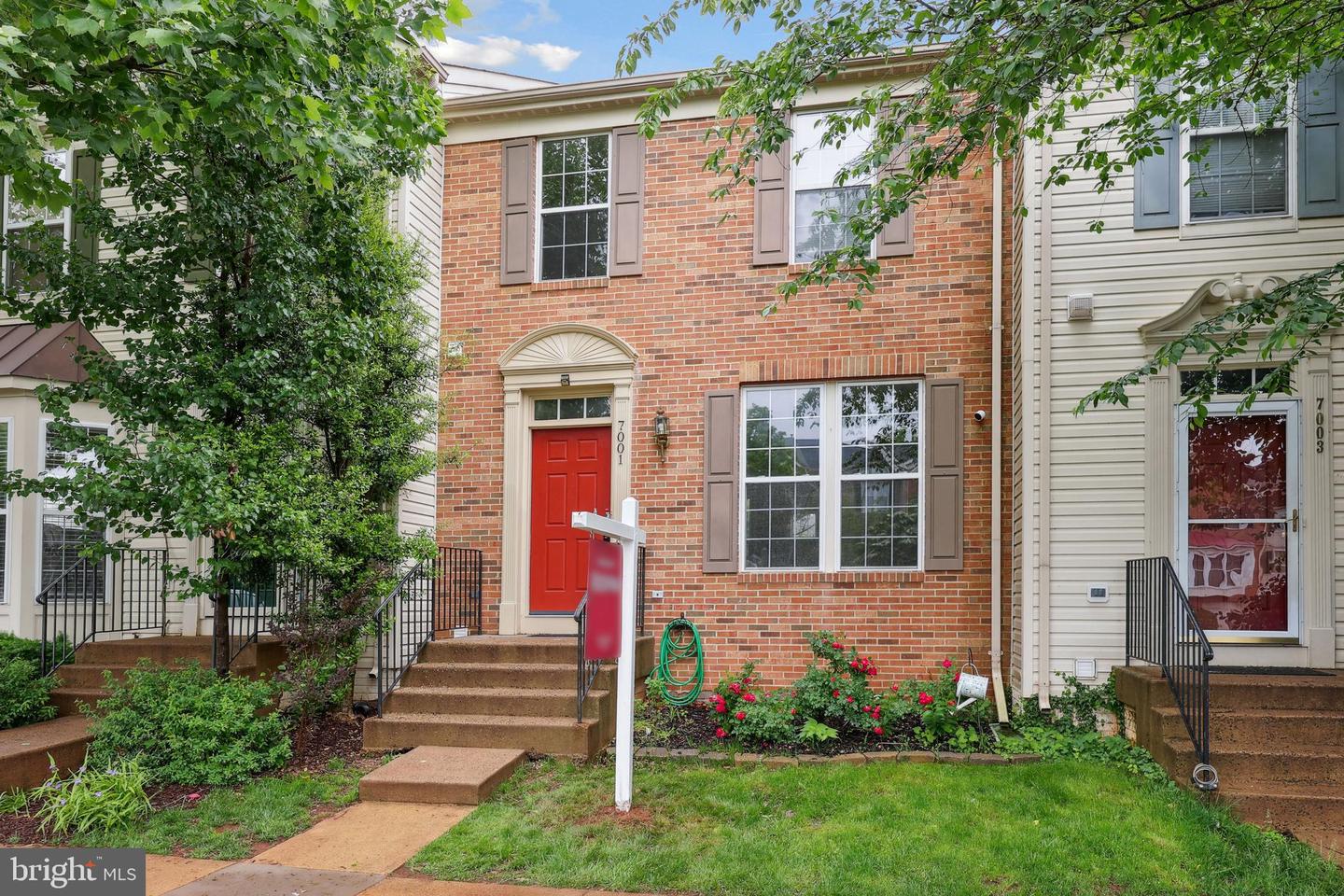 7001 MANAHOAC PL, GAINESVILLE, Virginia 20155, 3 Bedrooms Bedrooms, ,3 BathroomsBathrooms,Residential,For sale,7001 MANAHOAC PL,VAPW2094560 MLS # VAPW2094560
