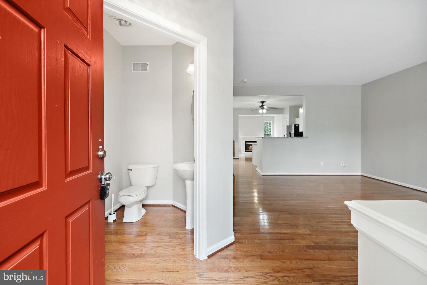 7001 MANAHOAC PL, GAINESVILLE, Virginia 20155, 3 Bedrooms Bedrooms, ,3 BathroomsBathrooms,Residential,For sale,7001 MANAHOAC PL,VAPW2094560 MLS # VAPW2094560