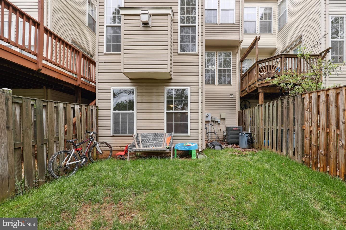 7001 MANAHOAC PL, GAINESVILLE, Virginia 20155, 3 Bedrooms Bedrooms, ,3 BathroomsBathrooms,Residential,For sale,7001 MANAHOAC PL,VAPW2094560 MLS # VAPW2094560