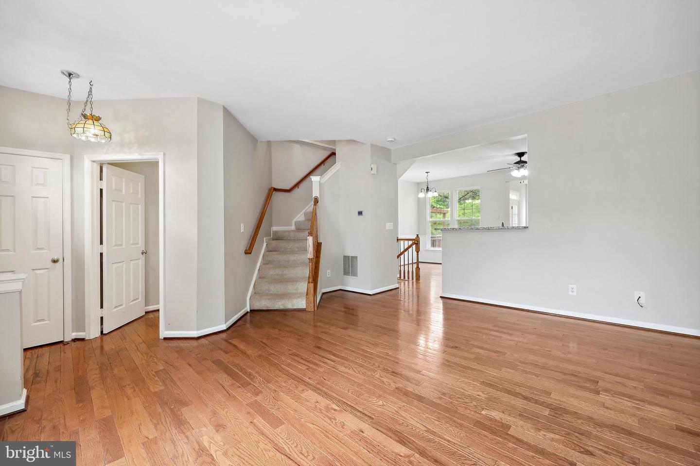 7001 MANAHOAC PL, GAINESVILLE, Virginia 20155, 3 Bedrooms Bedrooms, ,3 BathroomsBathrooms,Residential,For sale,7001 MANAHOAC PL,VAPW2094560 MLS # VAPW2094560