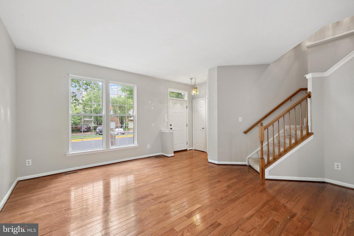 7001 MANAHOAC PL, GAINESVILLE, Virginia 20155, 3 Bedrooms Bedrooms, ,3 BathroomsBathrooms,Residential,For sale,7001 MANAHOAC PL,VAPW2094560 MLS # VAPW2094560