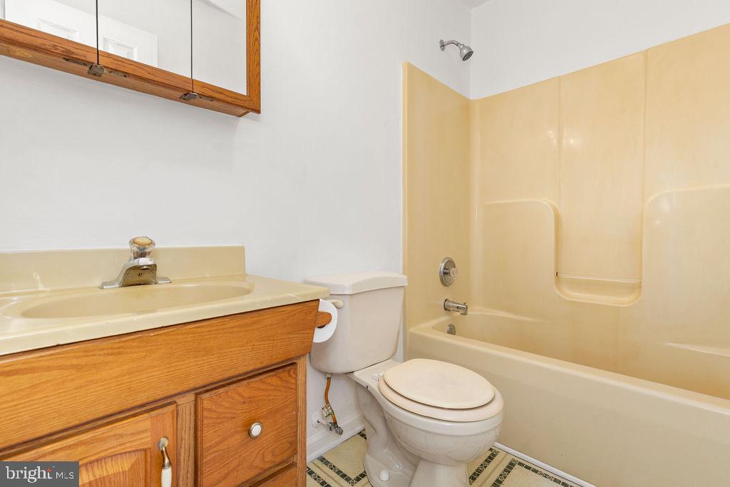 22516 HALLS RD, RICHARDSVILLE, Virginia 22736, 3 Bedrooms Bedrooms, ,2 BathroomsBathrooms,Residential,For sale,22516 HALLS RD,VACU2010566 MLS # VACU2010566