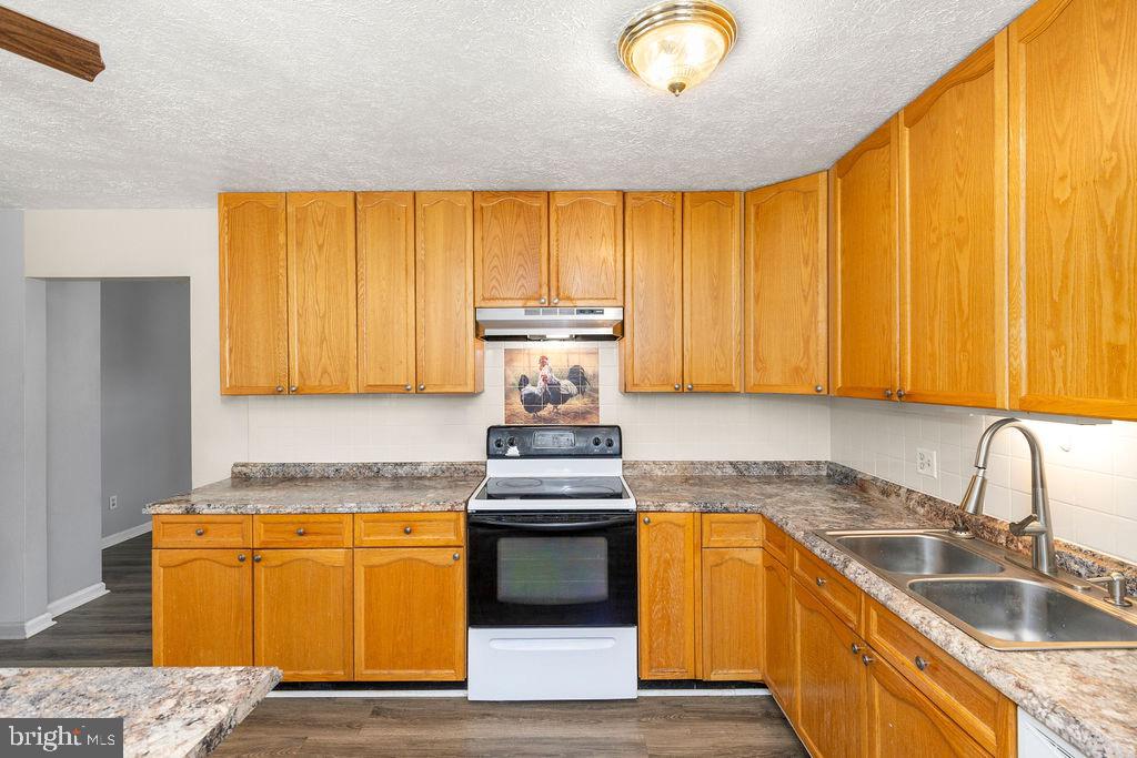 22516 HALLS RD, RICHARDSVILLE, Virginia 22736, 3 Bedrooms Bedrooms, ,2 BathroomsBathrooms,Residential,For sale,22516 HALLS RD,VACU2010566 MLS # VACU2010566