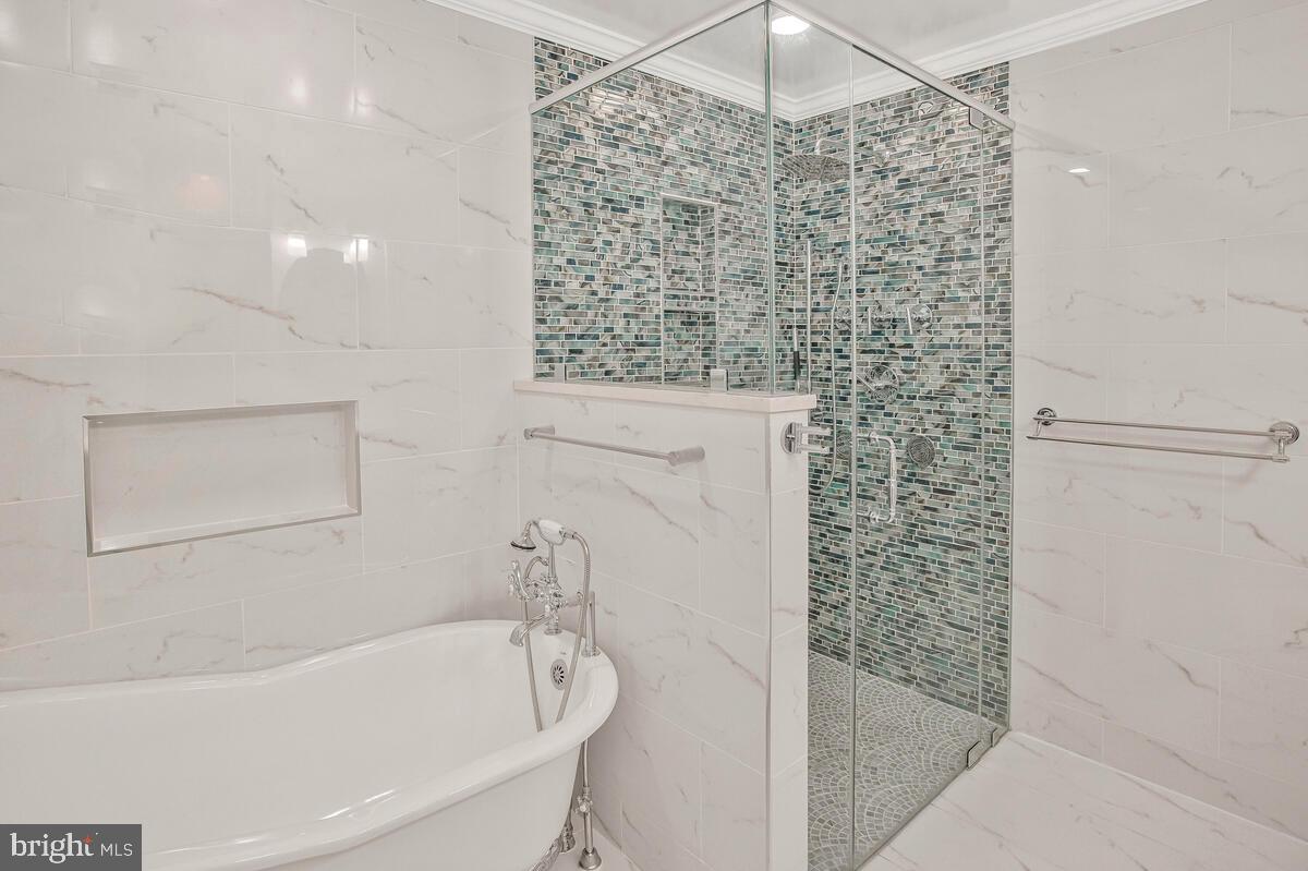 6427 OSPREY CT, WOODBRIDGE, Virginia 22192, 4 Bedrooms Bedrooms, ,3 BathroomsBathrooms,Residential,For sale,6427 OSPREY CT,VAPW2094544 MLS # VAPW2094544