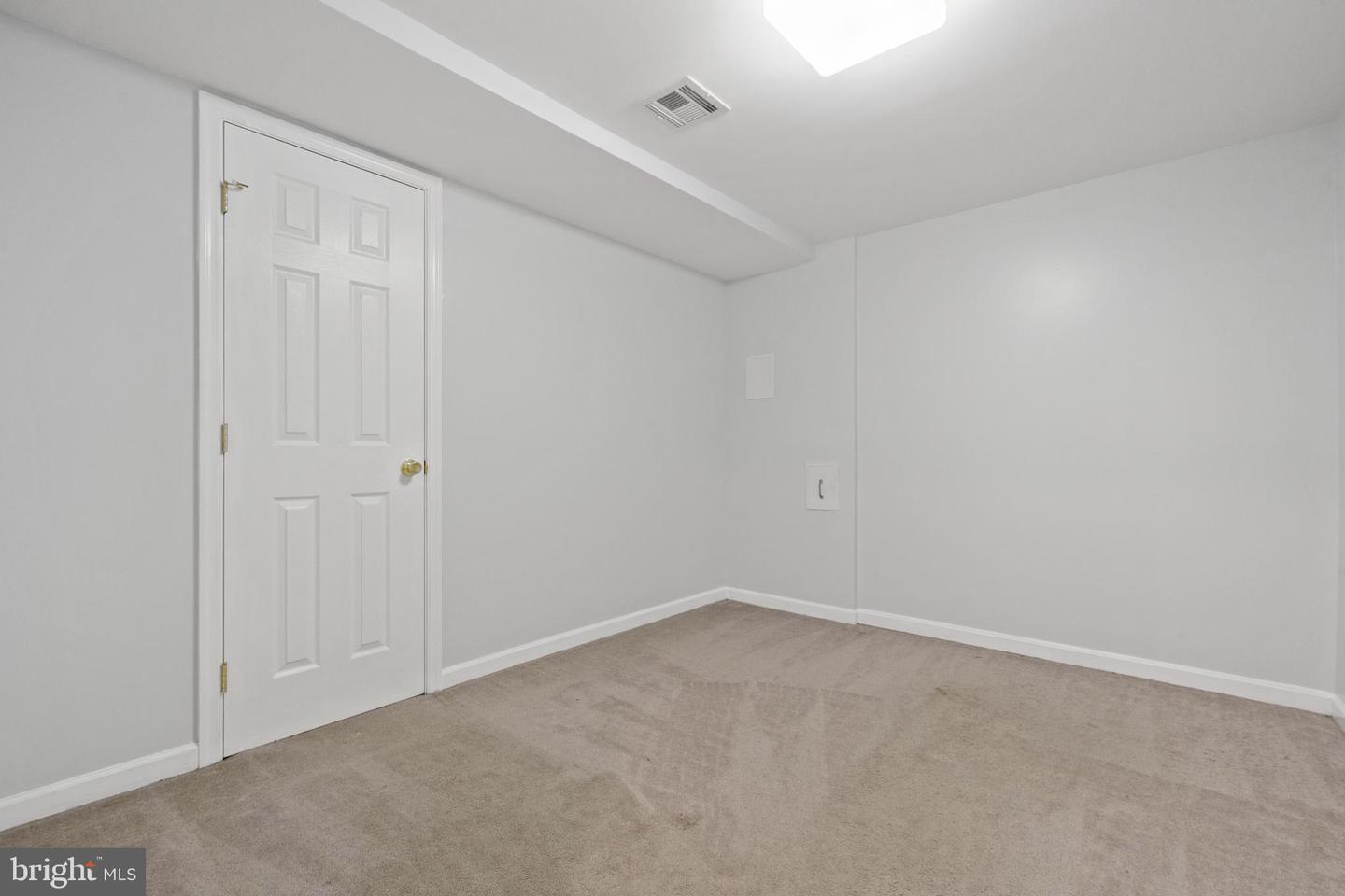 14504 FULLERTON RD, WOODBRIDGE, Virginia 22193, 5 Bedrooms Bedrooms, ,3 BathroomsBathrooms,Residential,For sale,14504 FULLERTON RD,VAPW2094484 MLS # VAPW2094484