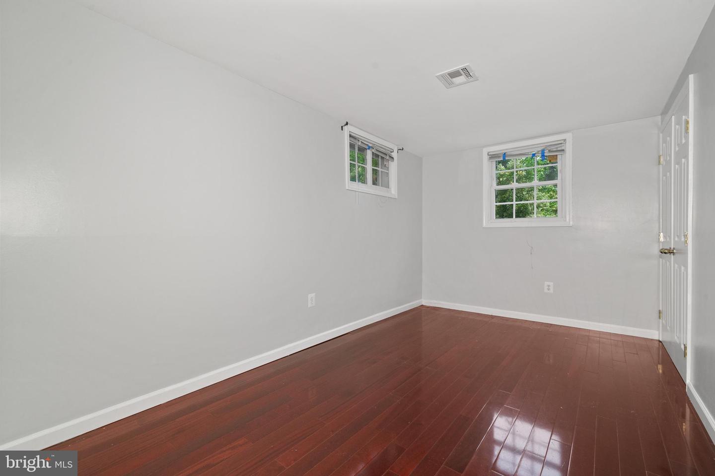 14504 FULLERTON RD, WOODBRIDGE, Virginia 22193, 5 Bedrooms Bedrooms, ,3 BathroomsBathrooms,Residential,For sale,14504 FULLERTON RD,VAPW2094484 MLS # VAPW2094484
