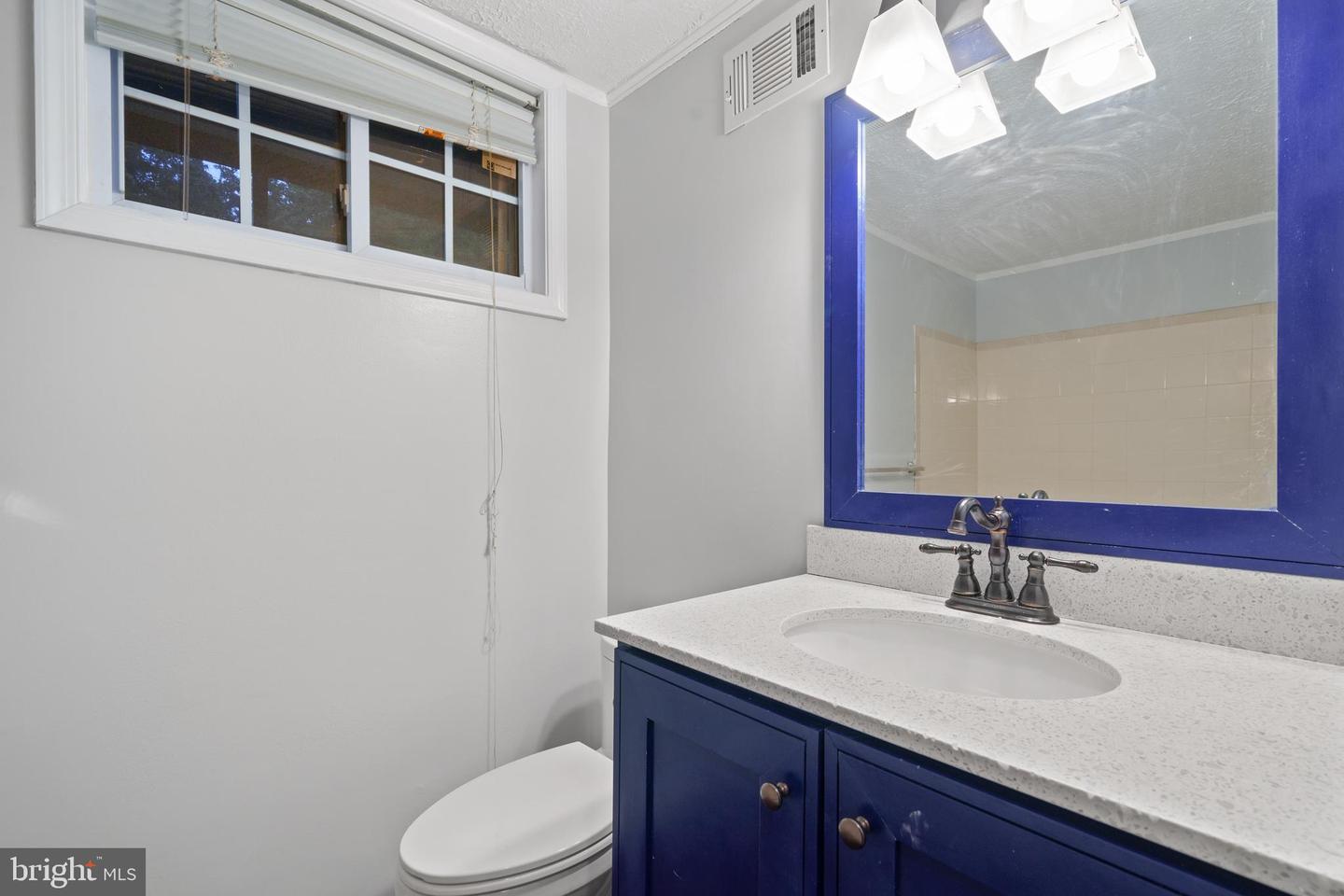 14504 FULLERTON RD, WOODBRIDGE, Virginia 22193, 5 Bedrooms Bedrooms, ,3 BathroomsBathrooms,Residential,For sale,14504 FULLERTON RD,VAPW2094484 MLS # VAPW2094484