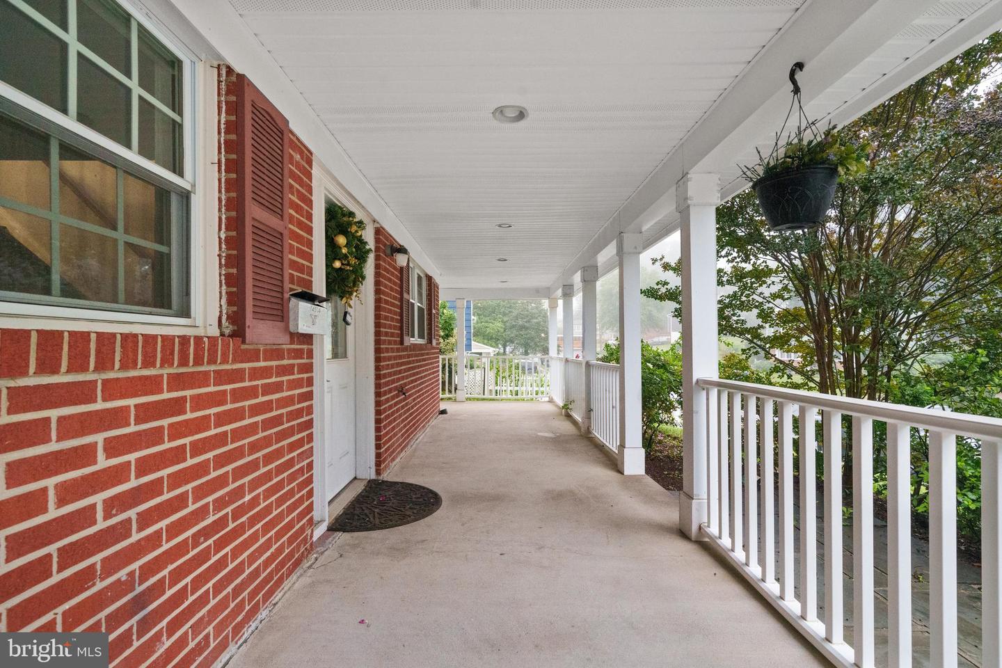 14504 FULLERTON RD, WOODBRIDGE, Virginia 22193, 5 Bedrooms Bedrooms, ,3 BathroomsBathrooms,Residential,For sale,14504 FULLERTON RD,VAPW2094484 MLS # VAPW2094484