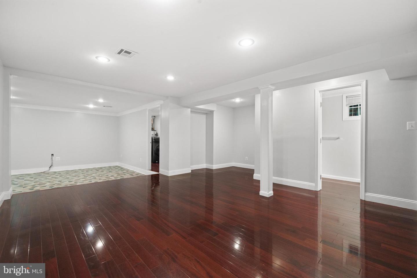 14504 FULLERTON RD, WOODBRIDGE, Virginia 22193, 5 Bedrooms Bedrooms, ,3 BathroomsBathrooms,Residential,For sale,14504 FULLERTON RD,VAPW2094484 MLS # VAPW2094484