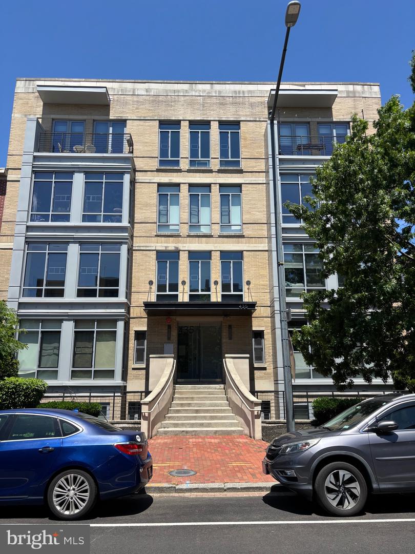 435 R ST NW #306, WASHINGTON, District Of Columbia 20001, 1 Bedroom Bedrooms, ,1 BathroomBathrooms,Residential,For sale,435 R ST NW #306,DCDC2200186 MLS # DCDC2200186