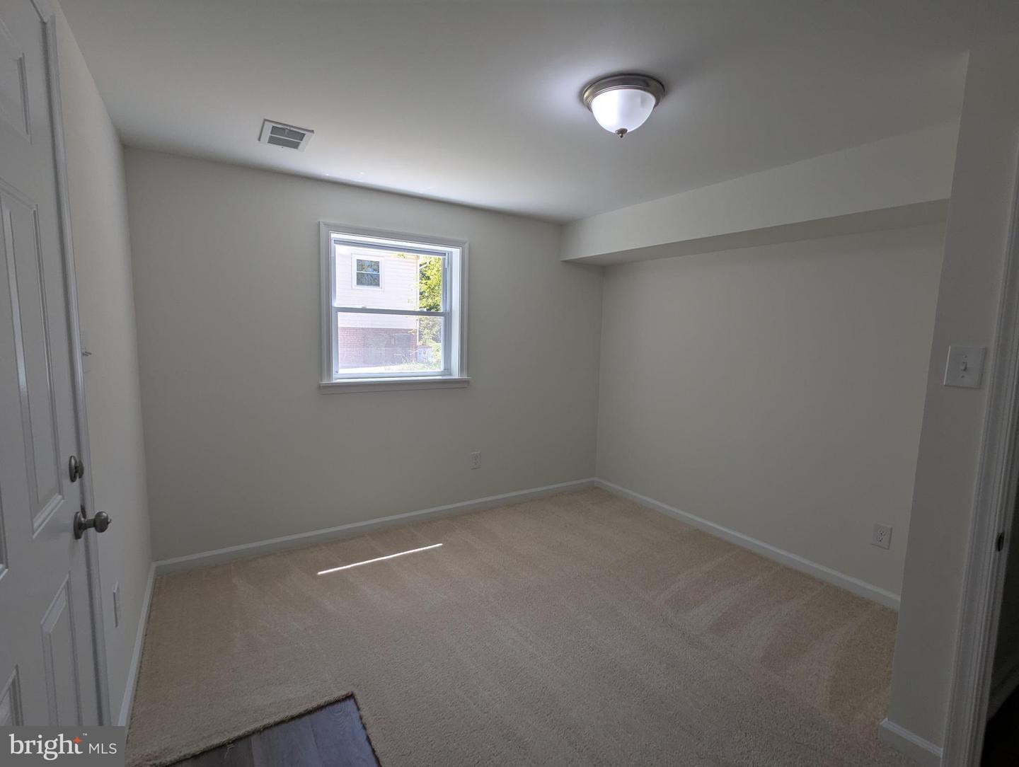 5 TIMBERLAND DR, FREDERICKSBURG, Virginia 22407, 5 Bedrooms Bedrooms, ,3 BathroomsBathrooms,Residential,For sale,5 TIMBERLAND DR,VASP2033110 MLS # VASP2033110