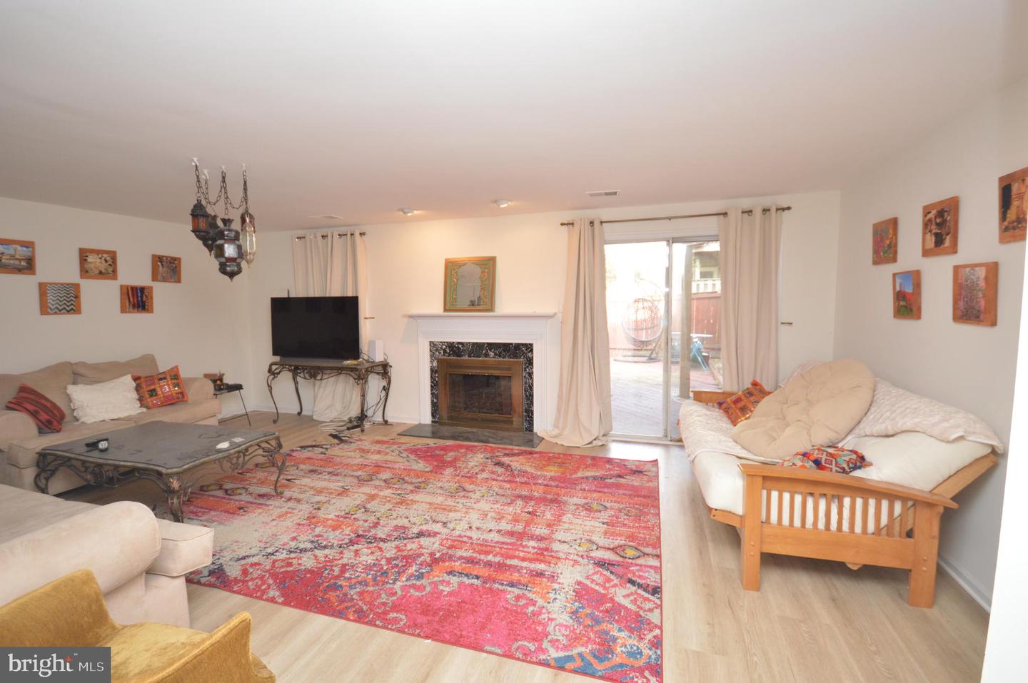 12319 FOX LAKE CT, FAIRFAX, Virginia 22033, 3 Bedrooms Bedrooms, ,2 BathroomsBathrooms,Residential,For sale,12319 FOX LAKE CT,VAFX2240426 MLS # VAFX2240426