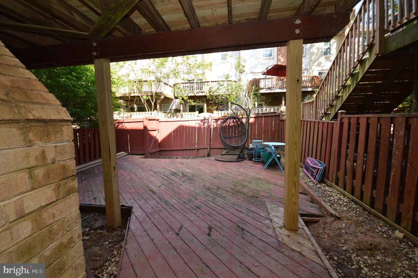 12319 FOX LAKE CT, FAIRFAX, Virginia 22033, 3 Bedrooms Bedrooms, ,2 BathroomsBathrooms,Residential,For sale,12319 FOX LAKE CT,VAFX2240426 MLS # VAFX2240426
