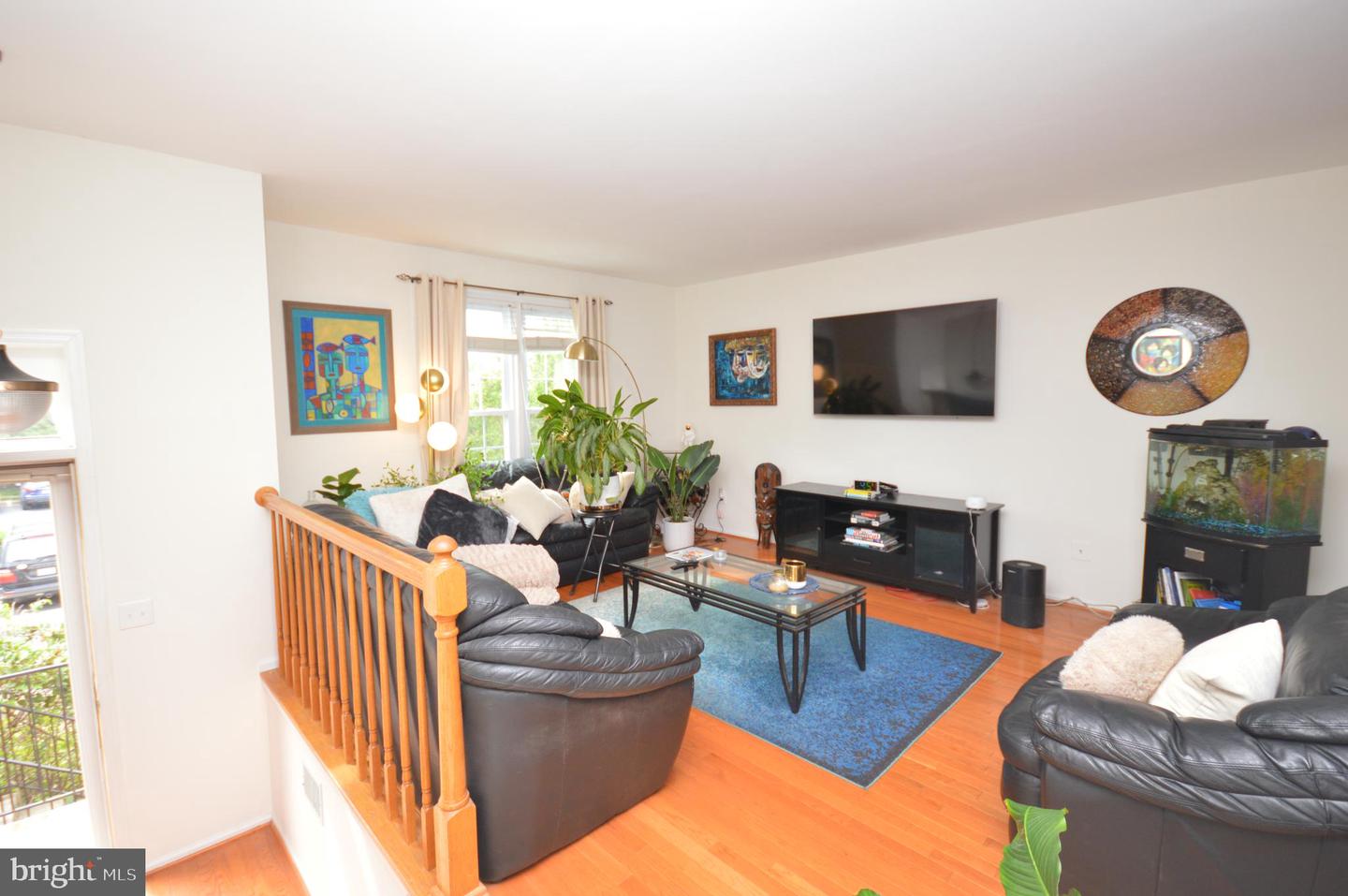 12319 FOX LAKE CT, FAIRFAX, Virginia 22033, 3 Bedrooms Bedrooms, ,2 BathroomsBathrooms,Residential,For sale,12319 FOX LAKE CT,VAFX2240426 MLS # VAFX2240426