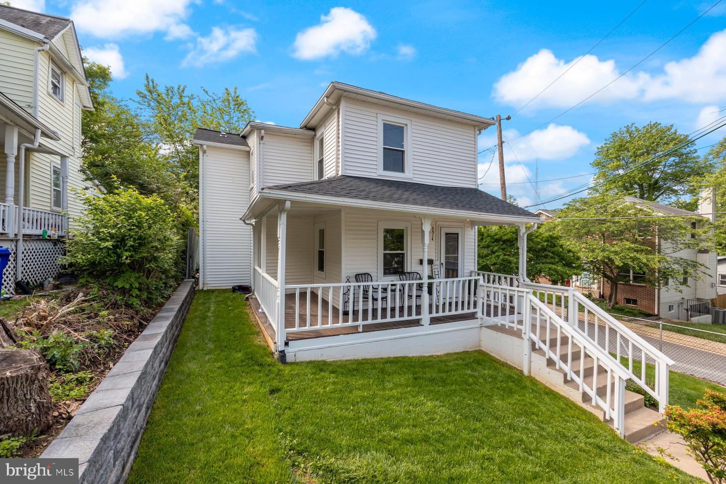 4914 22ND ST N, ARLINGTON, Virginia 22207, 2 Bedrooms Bedrooms, ,2 BathroomsBathrooms,Residential,For sale,4914 22ND ST N,VAAR2057348 MLS # VAAR2057348