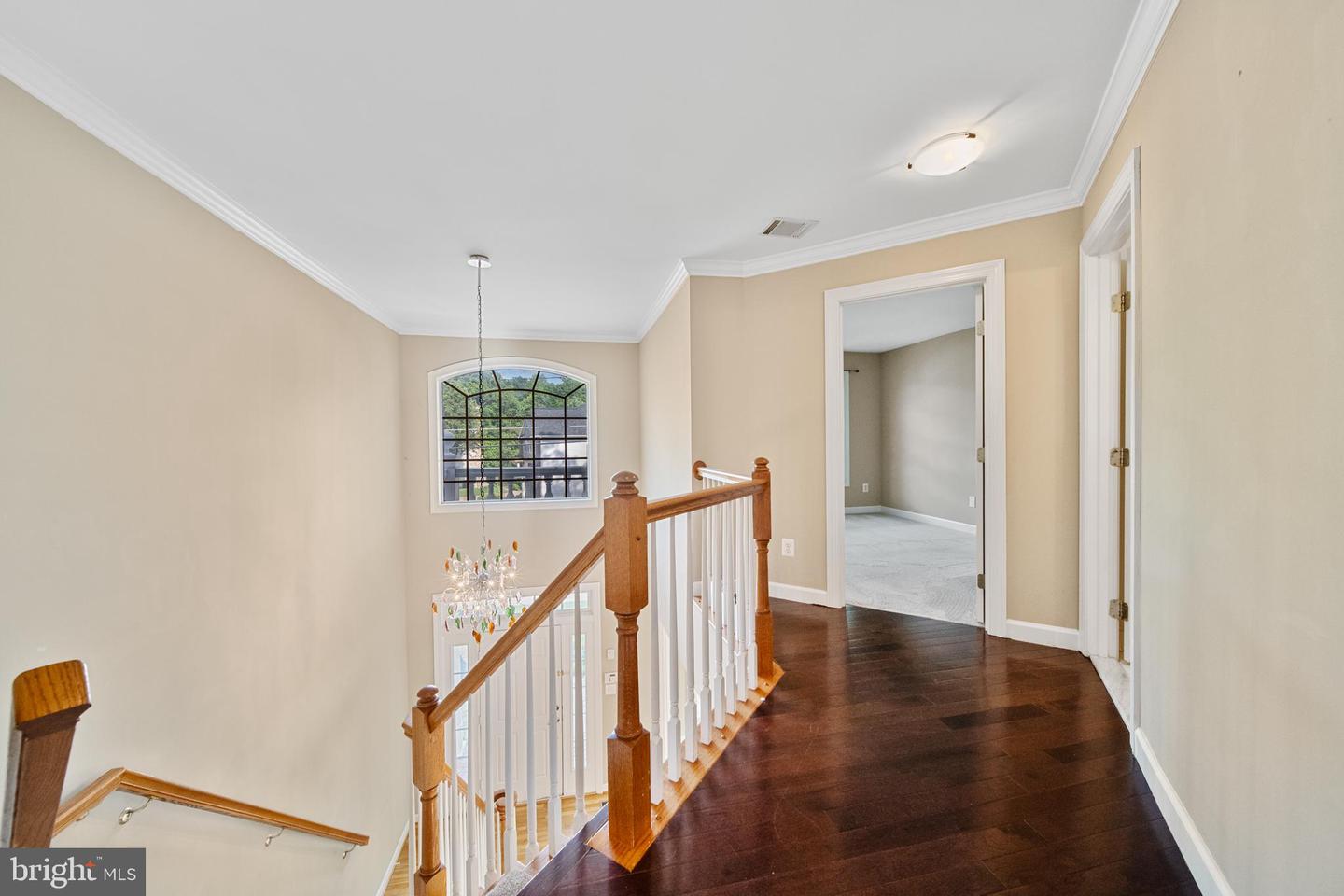2054 MADRILLON RD, VIENNA, Virginia 22182, 4 Bedrooms Bedrooms, ,4 BathroomsBathrooms,Residential,For sale,2054 MADRILLON RD,VAFX2240190 MLS # VAFX2240190